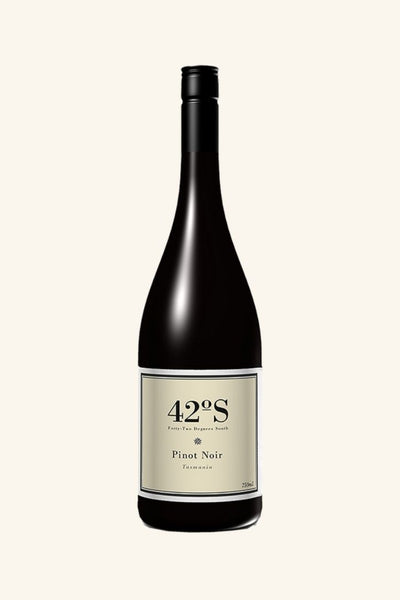 42 Degrees South Pinot Noir 2025 - 12 pack $27.99 a bottle - 12 PACK $27.99 a bottle
