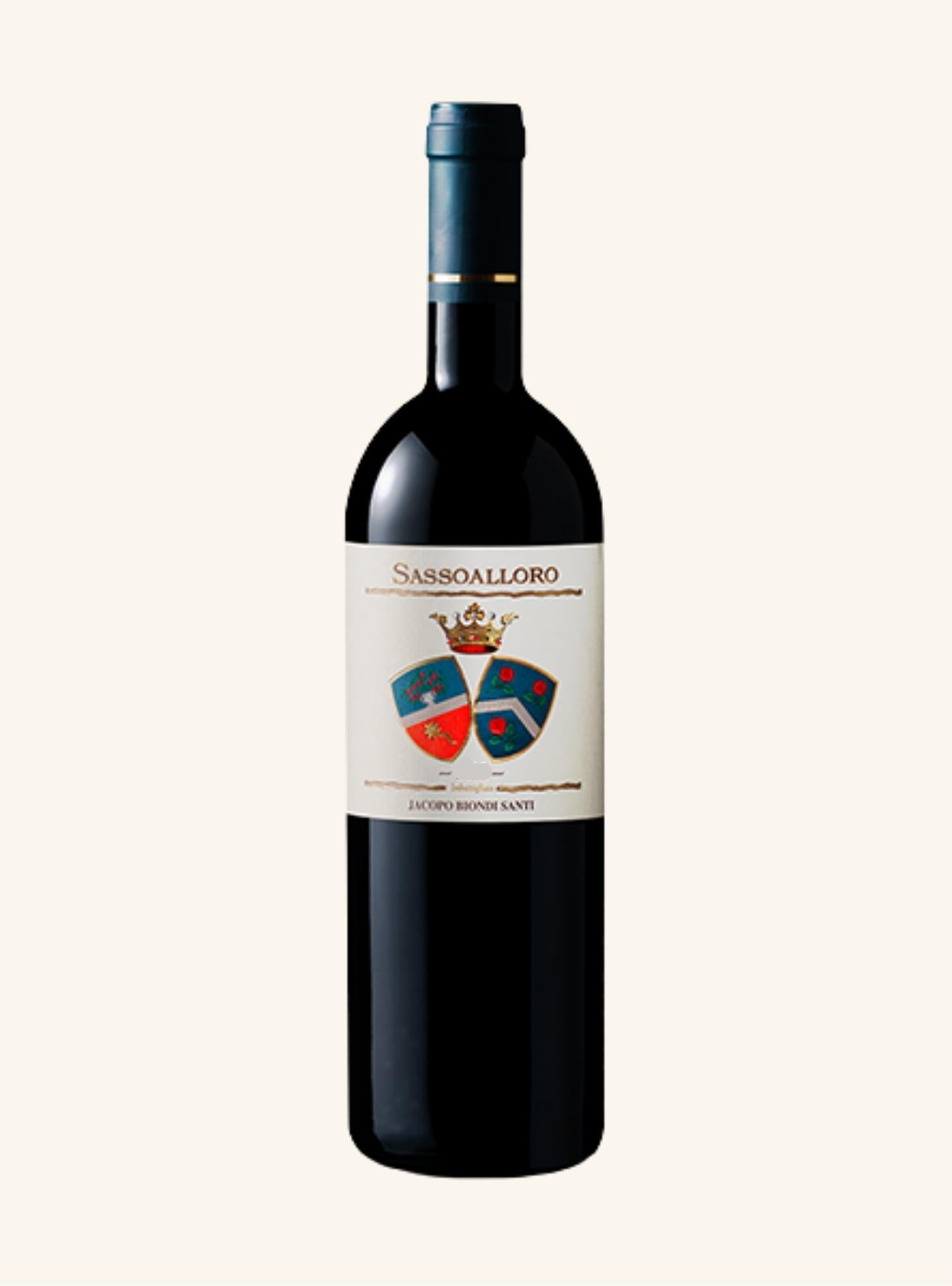 Wine bottle with 'Sassoalloro' label on a white background