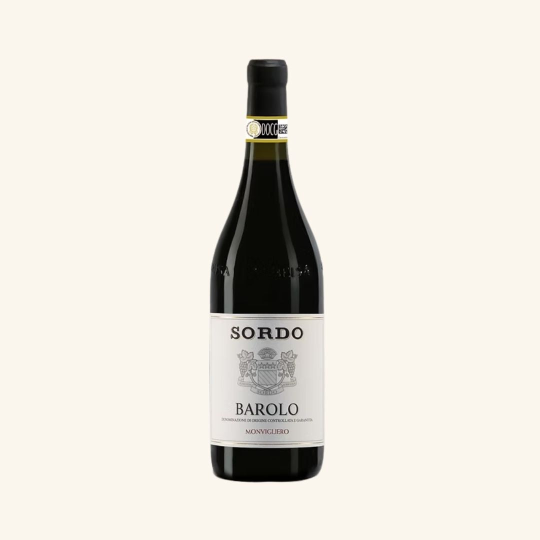 Wine bottle labeled 'Sordo Barolo monvigliero' on a white background