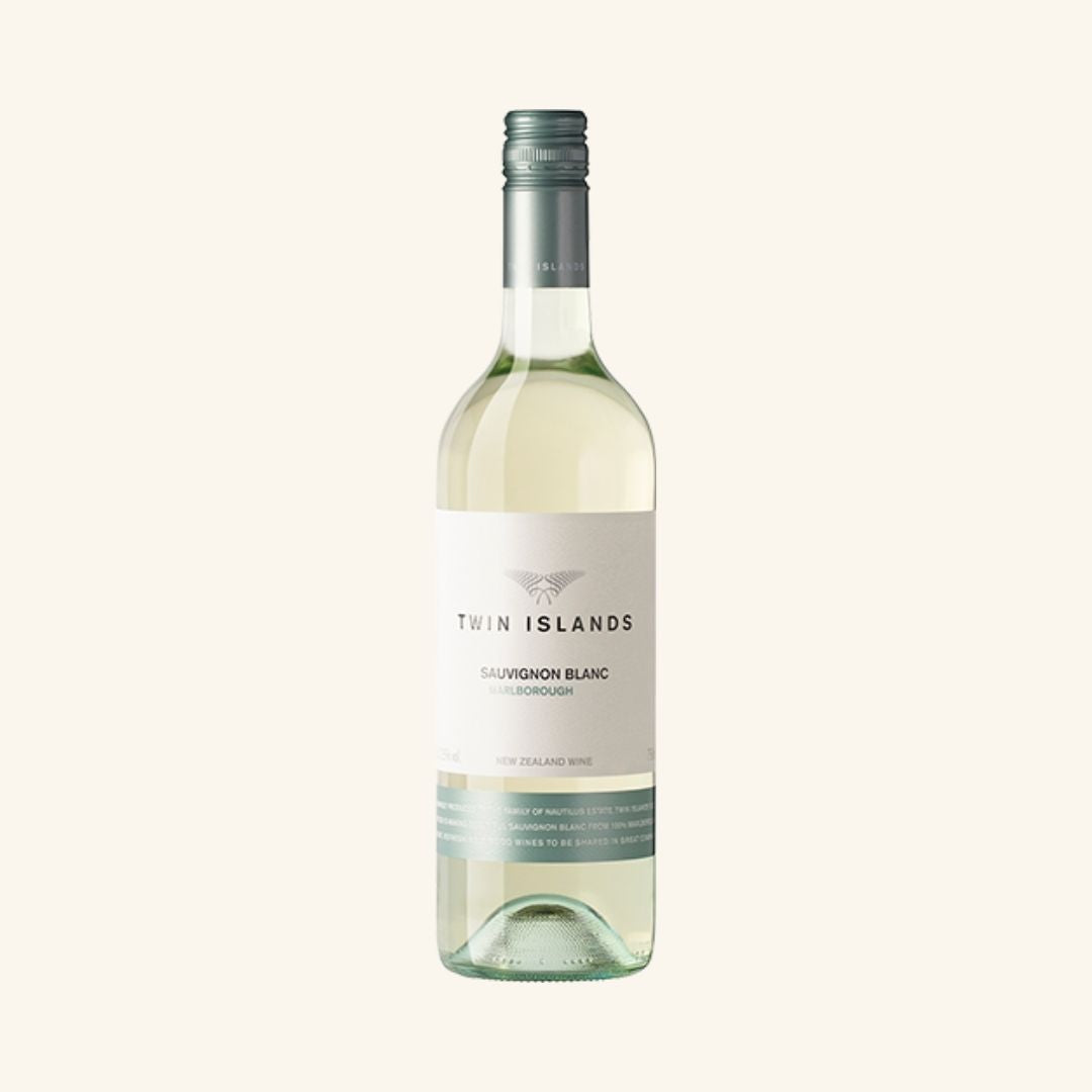 Wine bottle labeled 'Twin Islands Sauvignon Blanc' on a white background